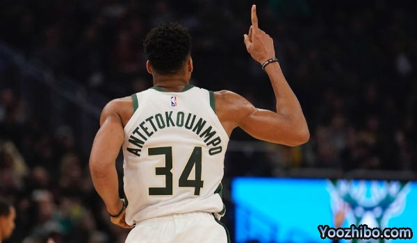 <a href=/basketball/bucks/ target=_blank class=infotextkey>雄鹿</a>轻取<a href=/basketball/magic/ target=_blank class=infotextkey>魔术</a>大比分1-1平！